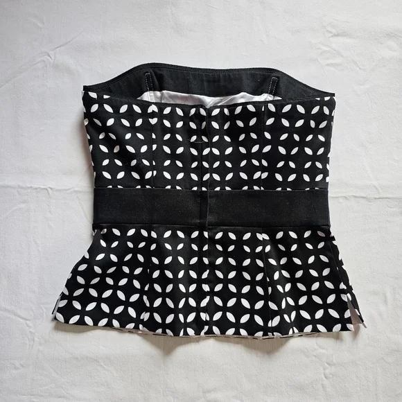 Y2k WHBM strapless feminine sexy going out corset top Size XXS - Picture 4 of 7